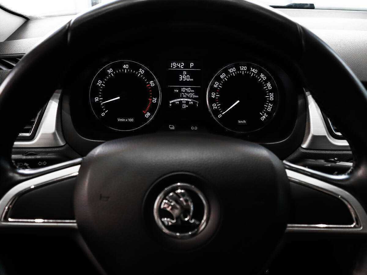 Шкода Рапид б/у, 2014, Роботизированная. Фото: #13