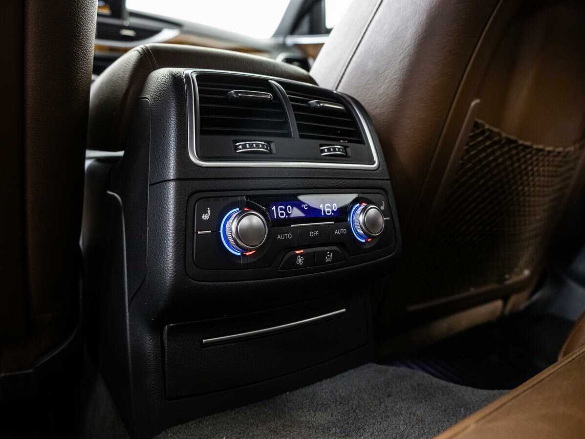 Audi A6 б/у, 2015, Роботизированная. Фото: #14