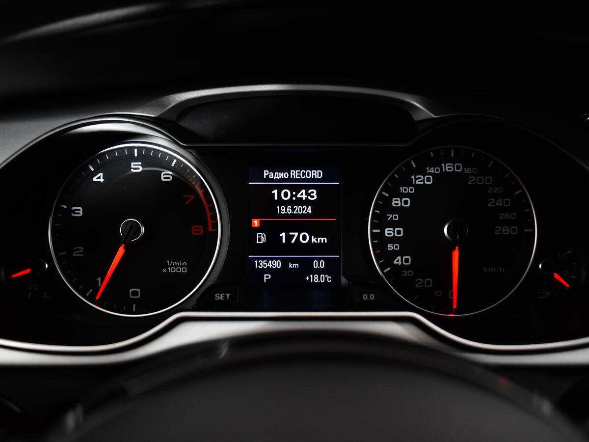 Ауди А4 б/у, 2015, Вариатор. Фото: #10