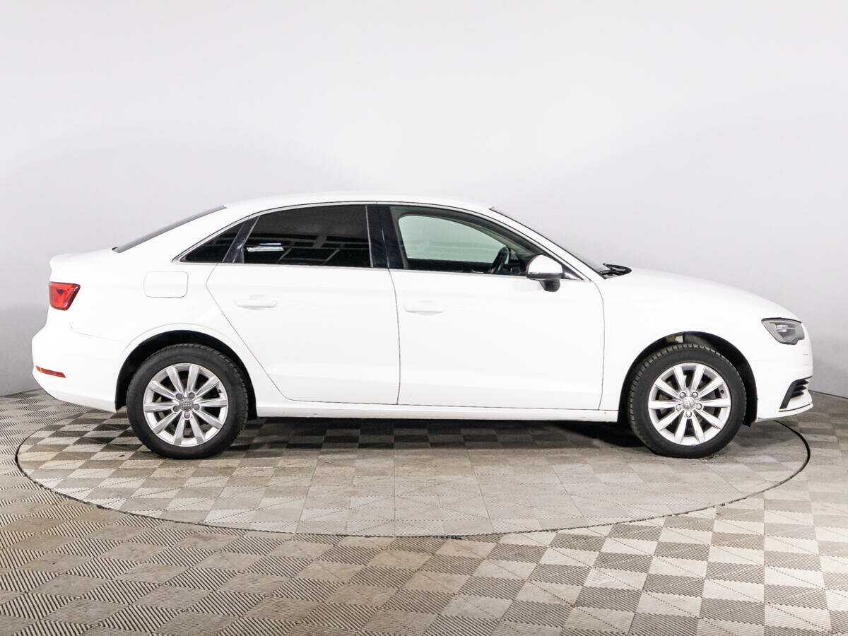 Ауди А3 б/у, 2015, Роботизированная. Фото: #3