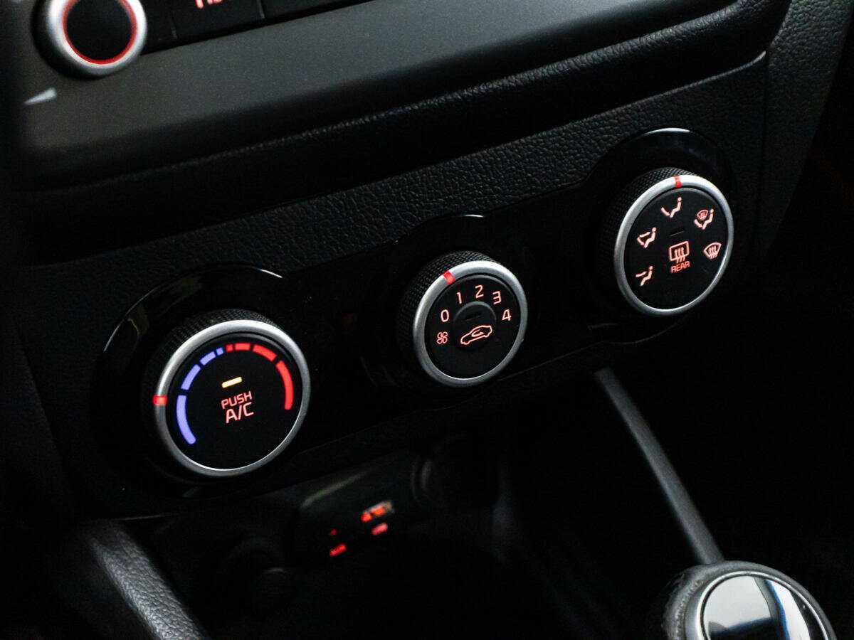 Киа Рио б/у, 2016, Автоматическая. Фото: #15