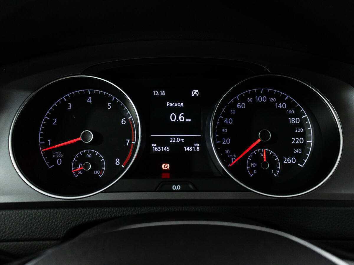 Volkswagen Golf б/у, 2013, Механическая. Фото: #11