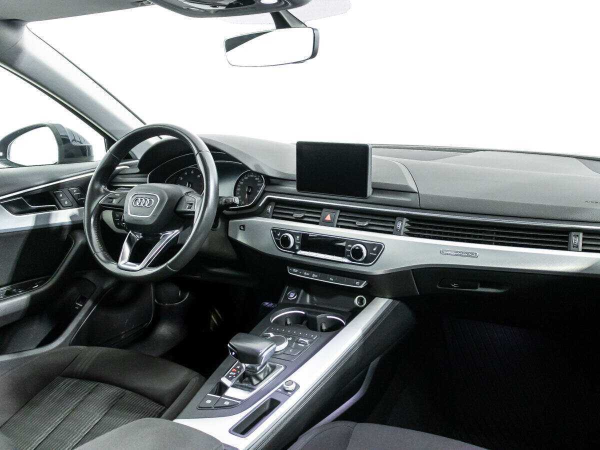 Audi A4 б/у, 2017, Роботизированная. Фото: #8