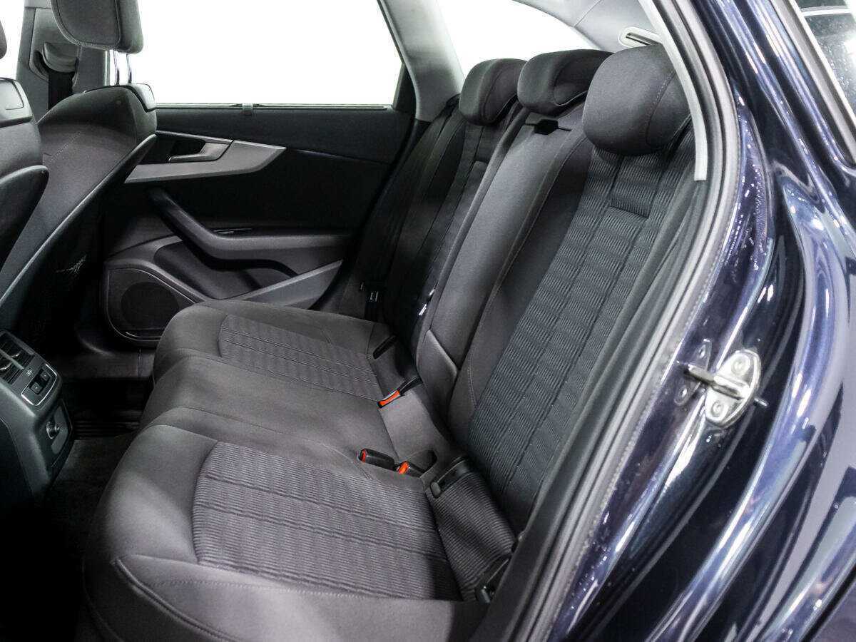 Audi A4 б/у, 2017, Роботизированная. Фото: #9