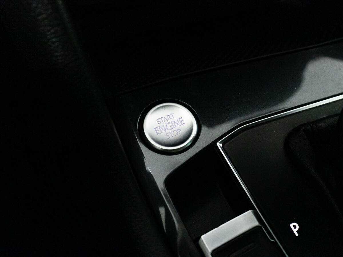 Volkswagen Tiguan б/у, 2017, Роботизированная. Фото: #17