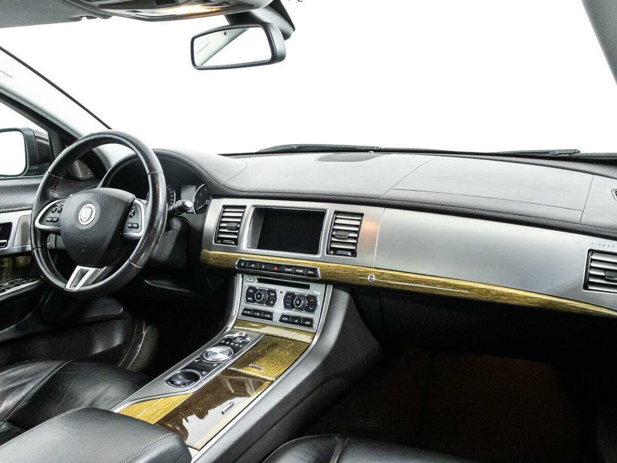 Jaguar XF б/у, 2012, Автоматическая. Фото: #8
