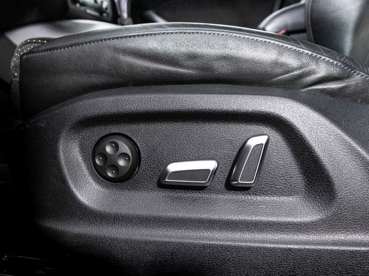 Ауди К5 б/у, 2015, Роботизированная. Фото: #17