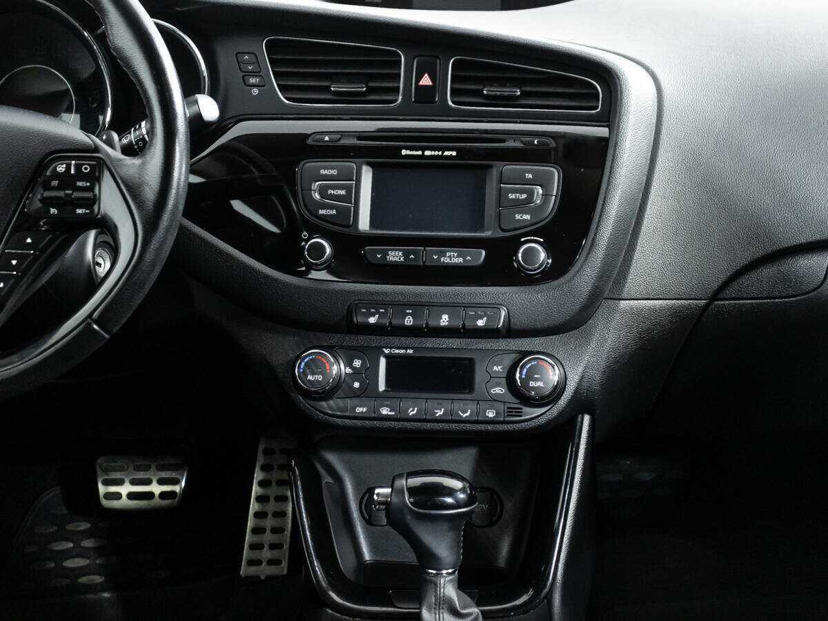 Киа Сид б/у, 2014, Автоматическая. Фото: #13