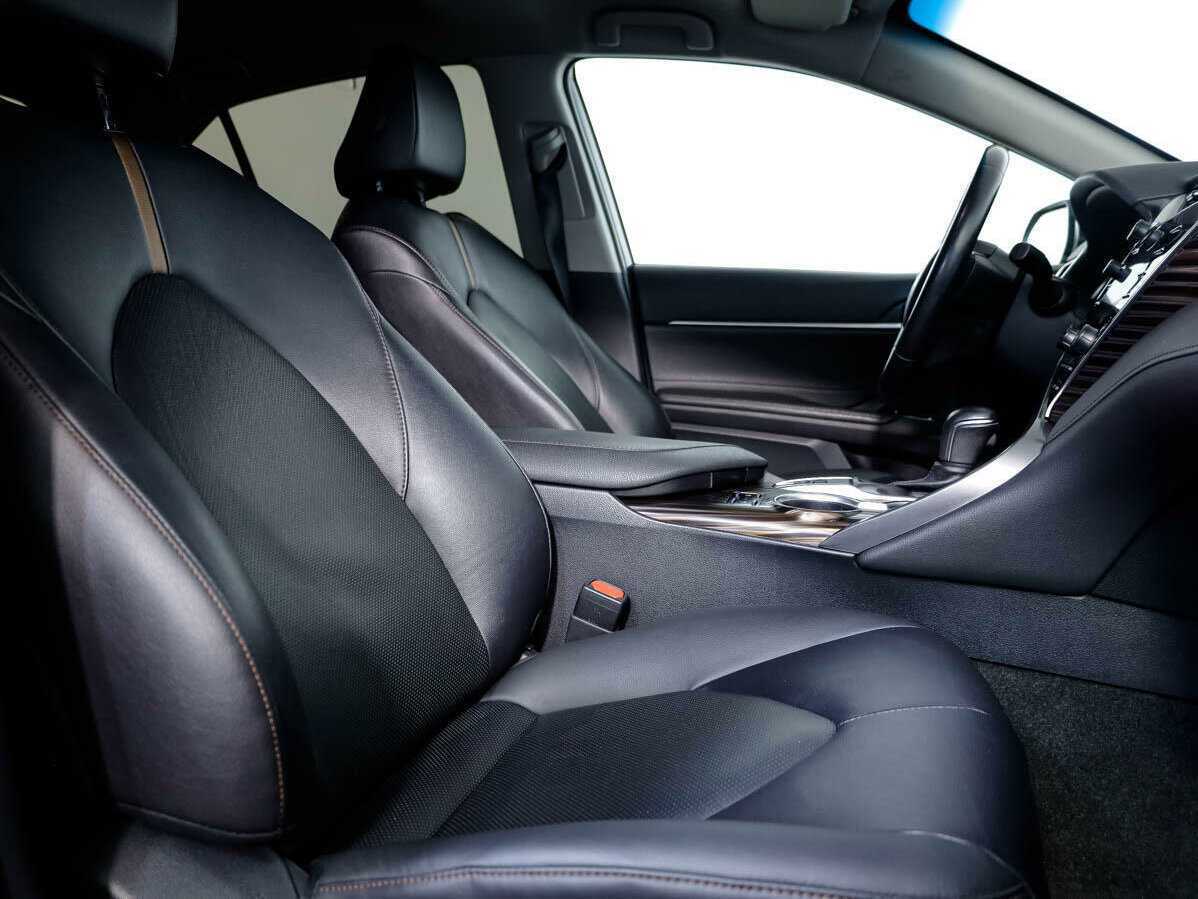 Тойота Камри б/у, 2020, Автоматическая. Фото: #10