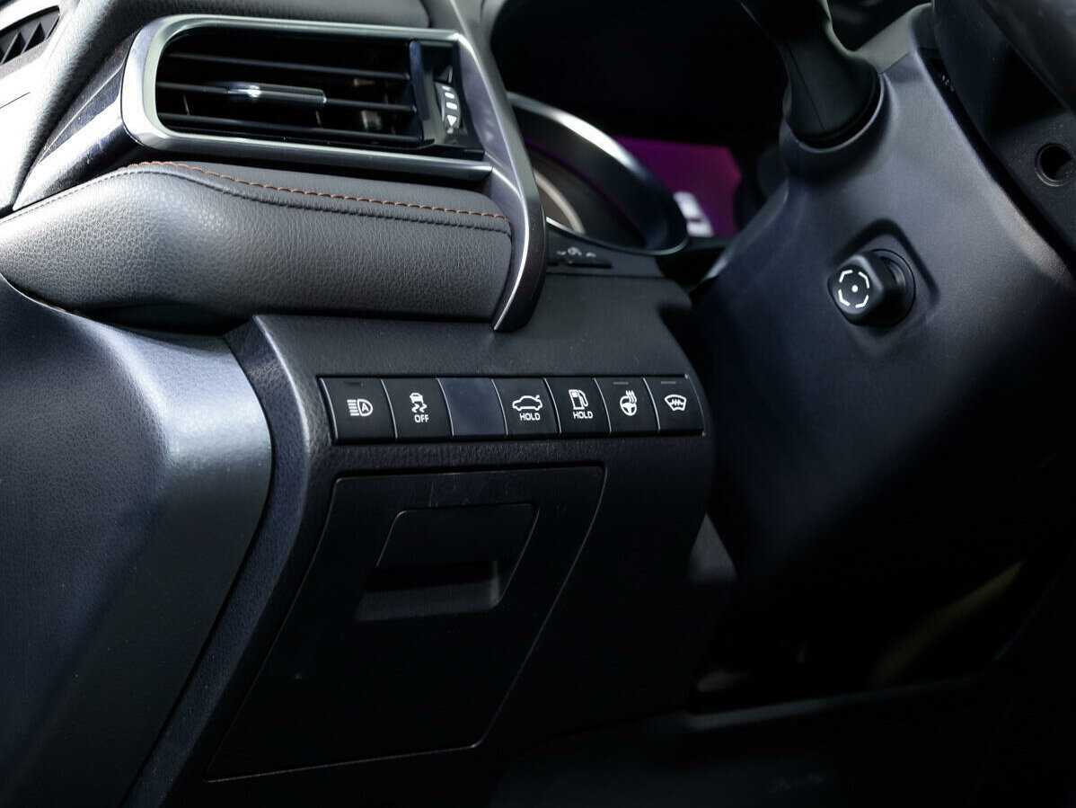 Тойота Камри б/у, 2019, Автоматическая. Фото: #23