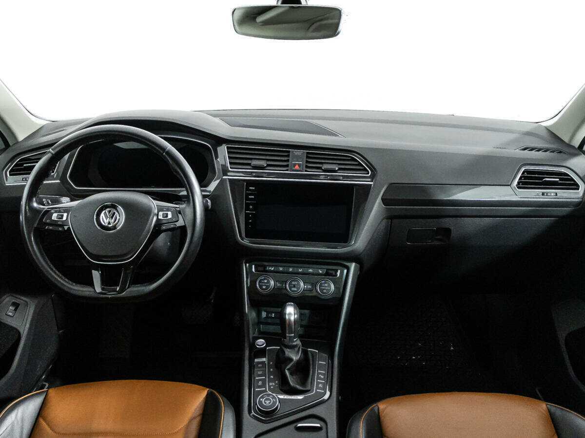 Volkswagen Tiguan б/у, 2017, Роботизированная. Фото: #11