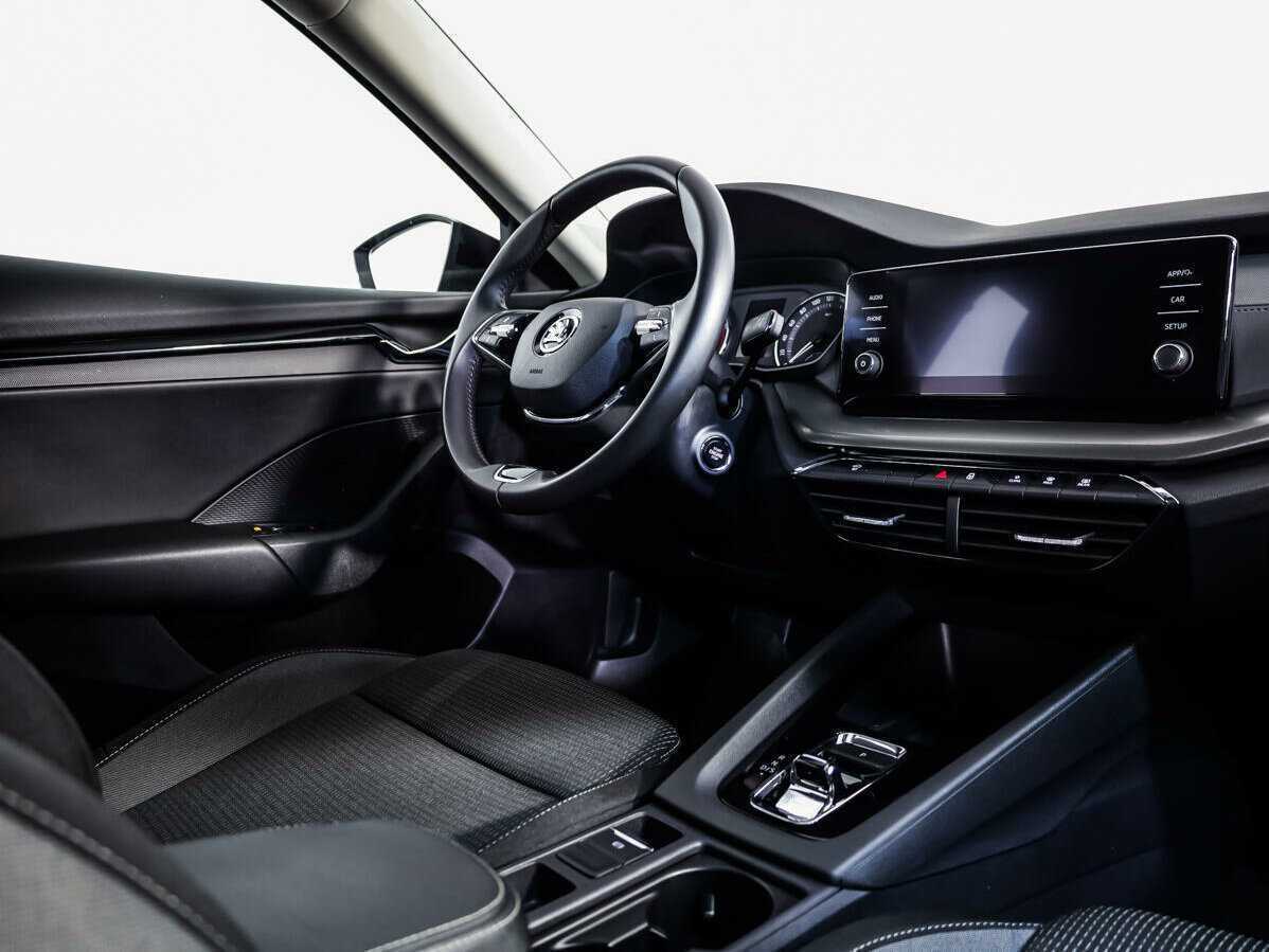 Шкода Октавия б/у, 2021, Роботизированная. Фото: #7