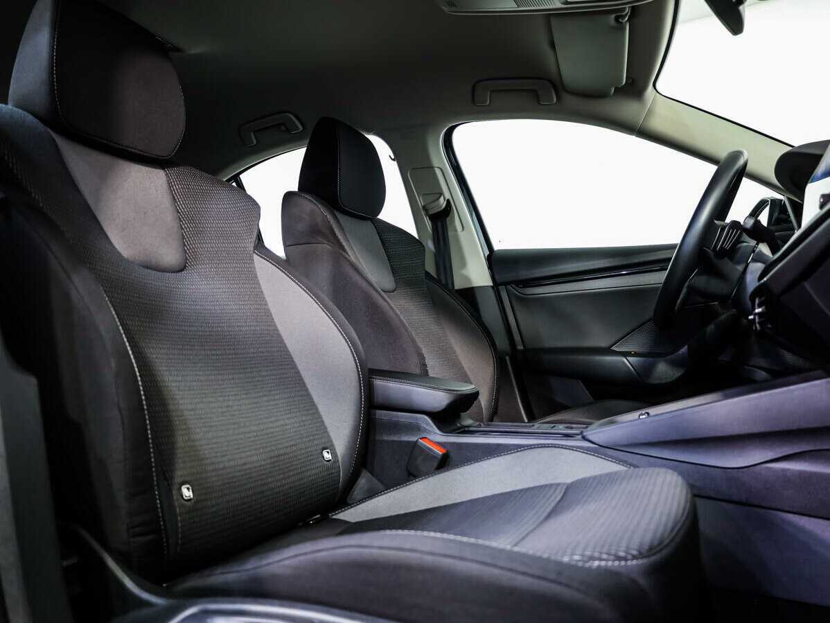 Шкода Октавия б/у, 2021, Роботизированная. Фото: #10