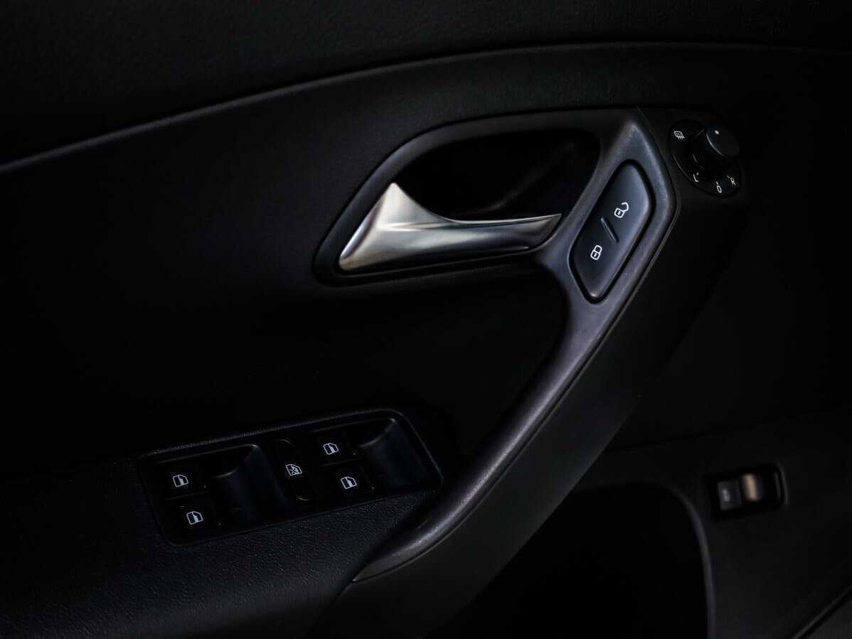 Фольксваген Поло б/у, 2017, Автоматическая. Фото: #15