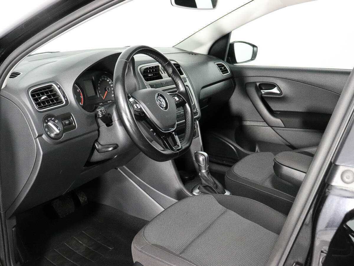 Фольксваген Поло б/у, 2017, Автоматическая. Фото: #9