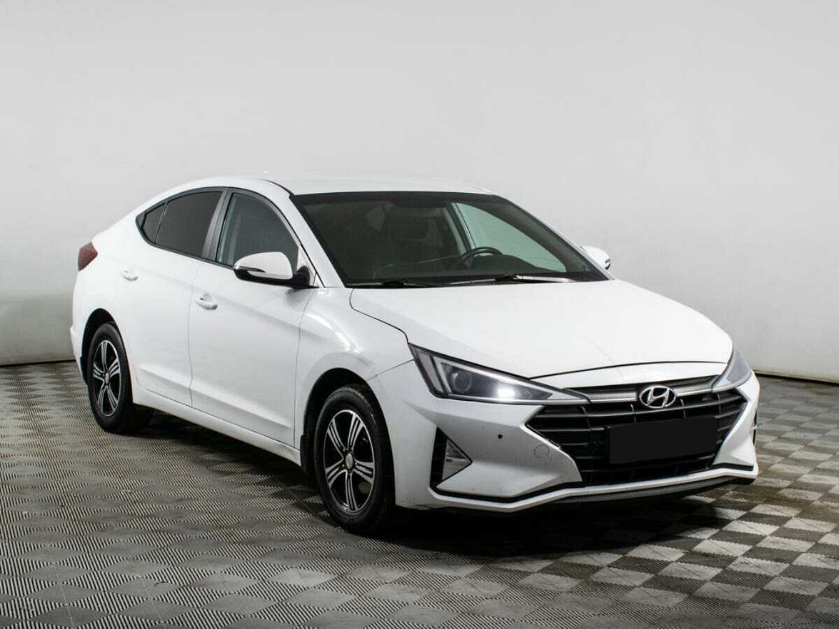 Hyundai Elantra б/у, 2019, Автоматическая. Фото: #2