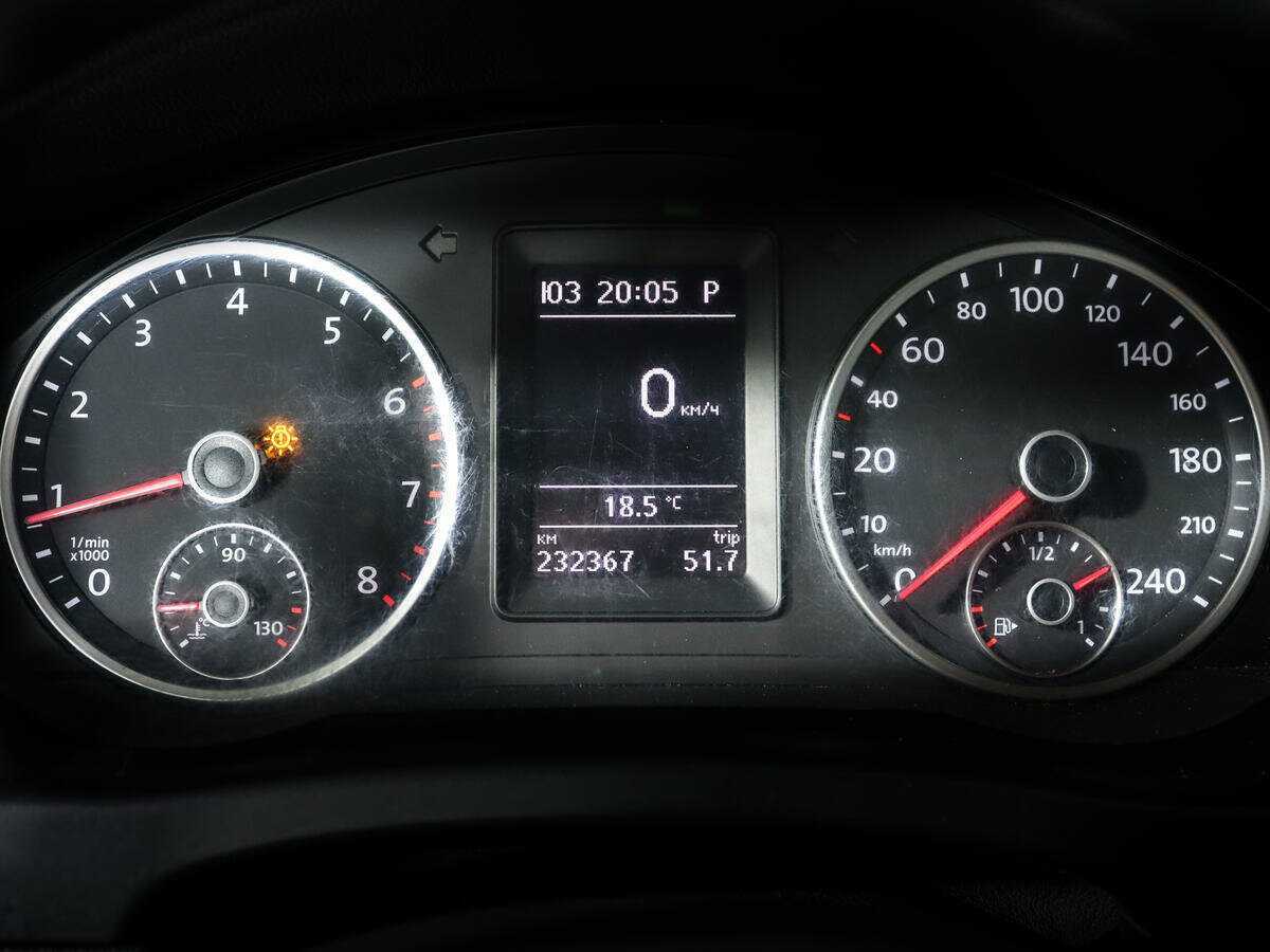 Volkswagen Tiguan б/у, 2012, Автоматическая. Фото: #8