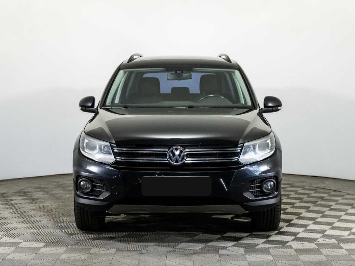 Volkswagen Tiguan б/у, 2016, Автоматическая. Фото: #1