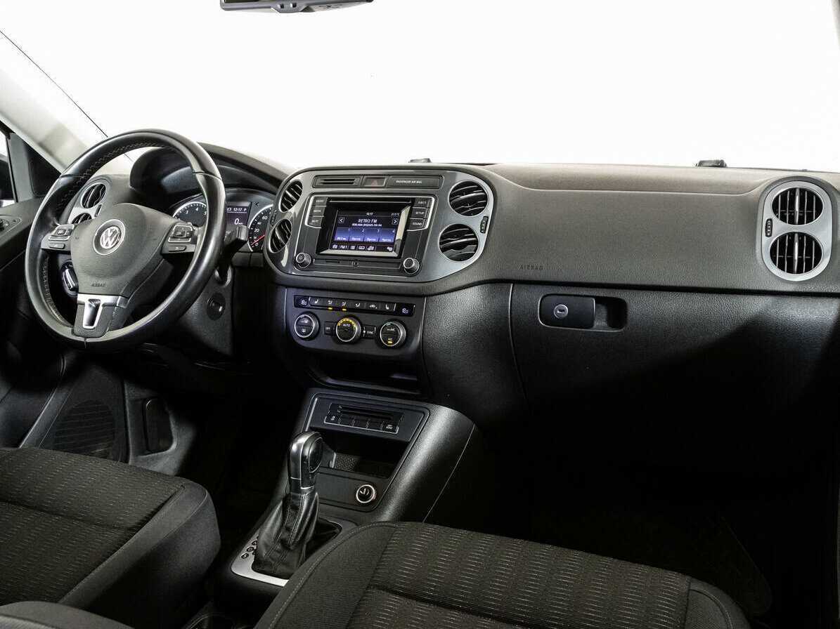 Volkswagen Tiguan б/у, 2016, Автоматическая. Фото: #6