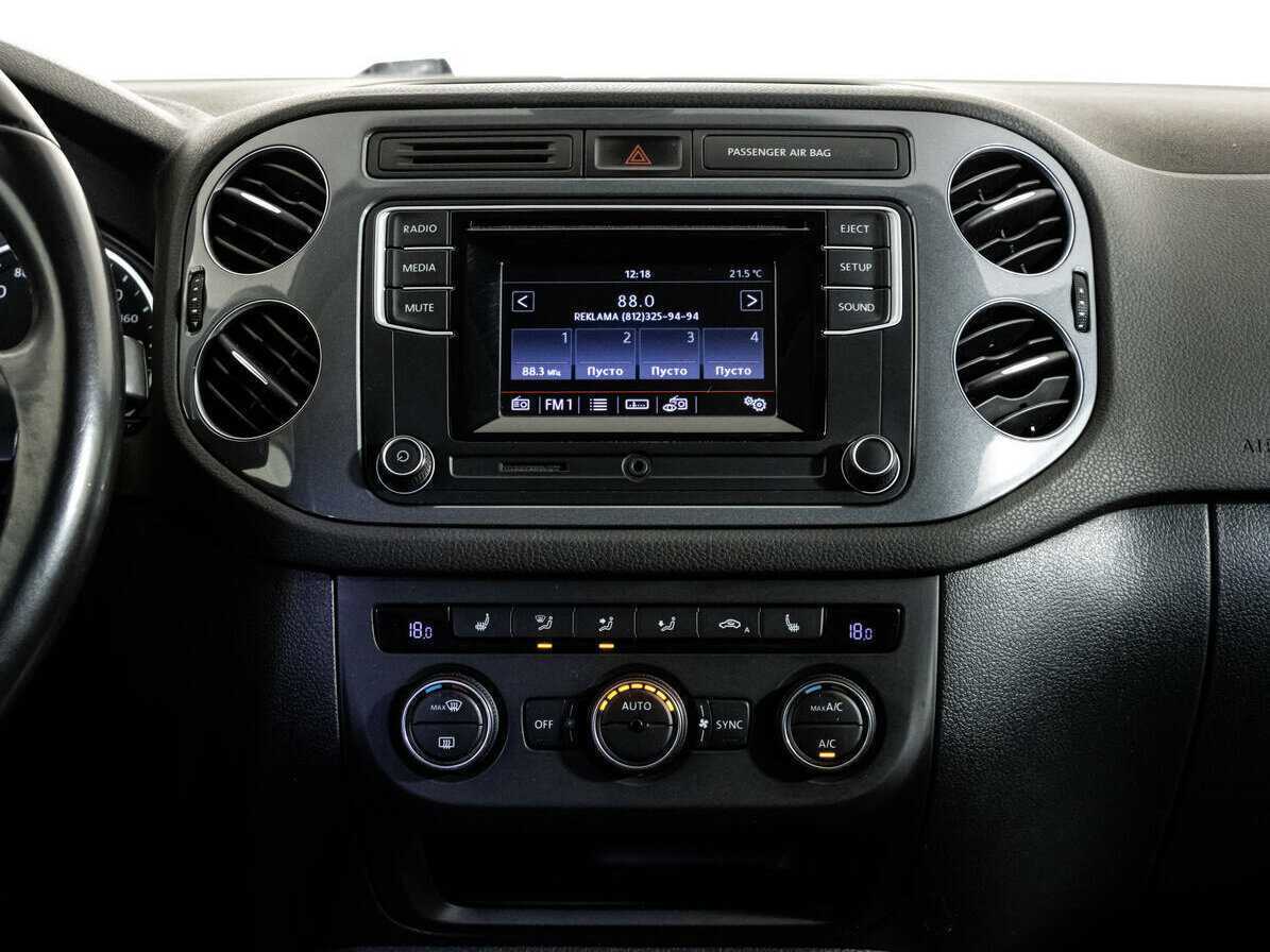 Volkswagen Tiguan б/у, 2016, Автоматическая. Фото: #11