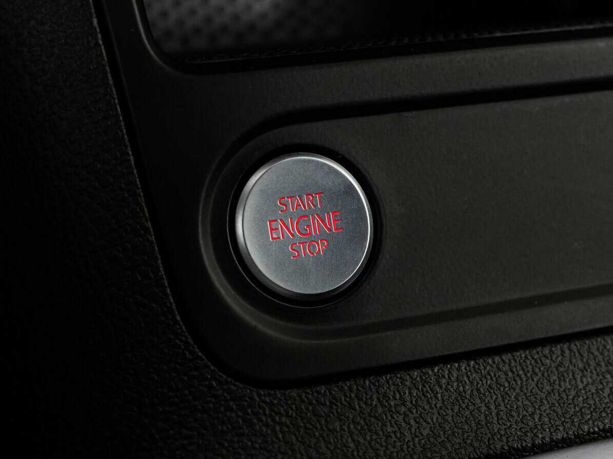 Volkswagen Tiguan б/у, 2016, Автоматическая. Фото: #12