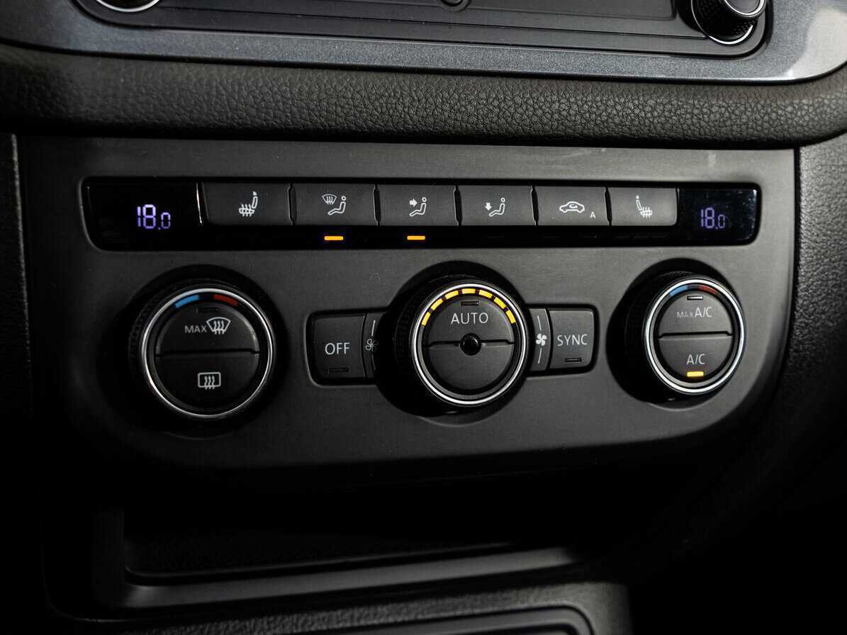 Volkswagen Tiguan б/у, 2016, Автоматическая. Фото: #14