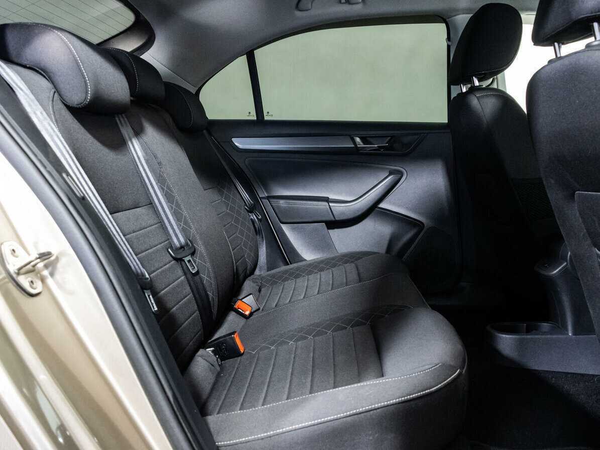 Шкода Рапид б/у, 2019, Роботизированная. Фото: #11