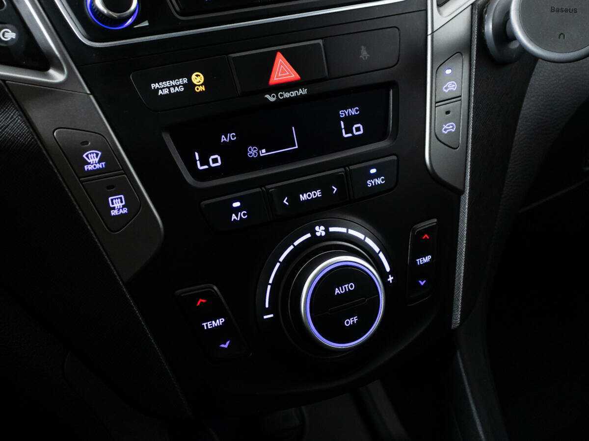 Hyundai Santa Fe б/у, 2016, Механическая. Фото: #16