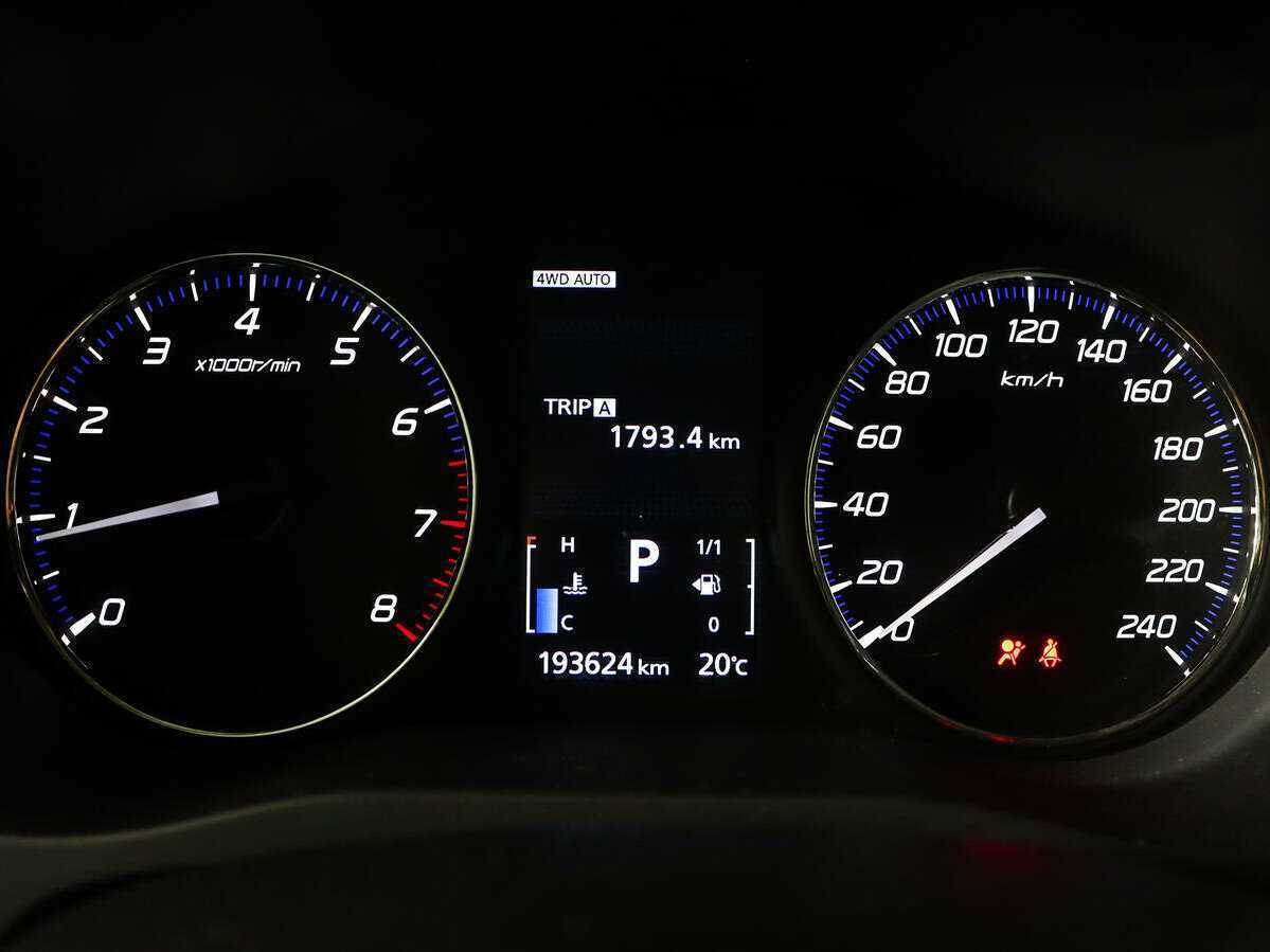 Митсубиши Оутлэндер б/у, 2017, Вариатор. Фото: #8