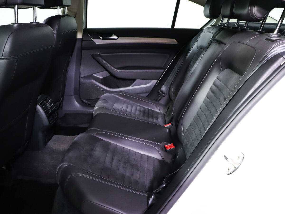 Фольксваген Пассат б/у, 2016, Роботизированная. Фото: #7