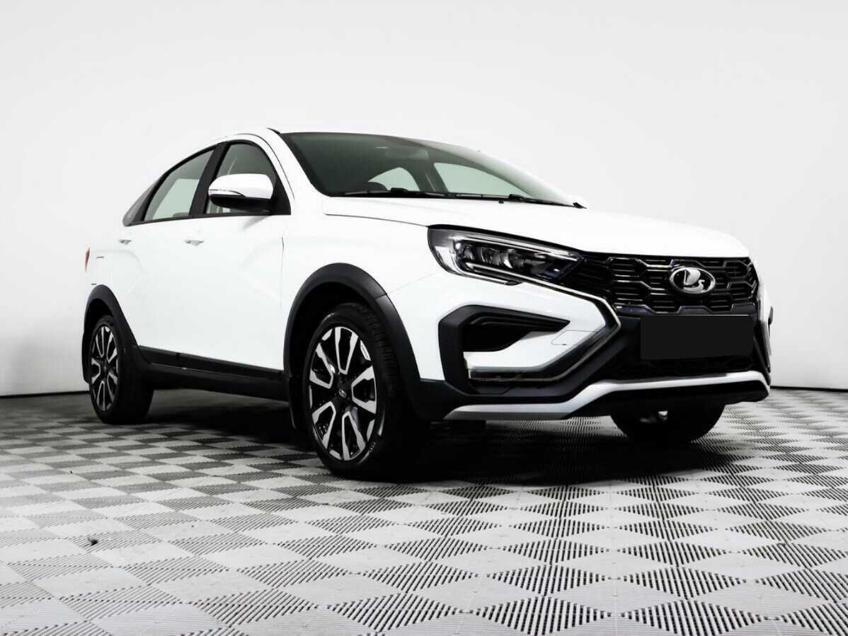 Лада (ВАЗ) Веста б/у, 2023, Механическая. Фото: #2