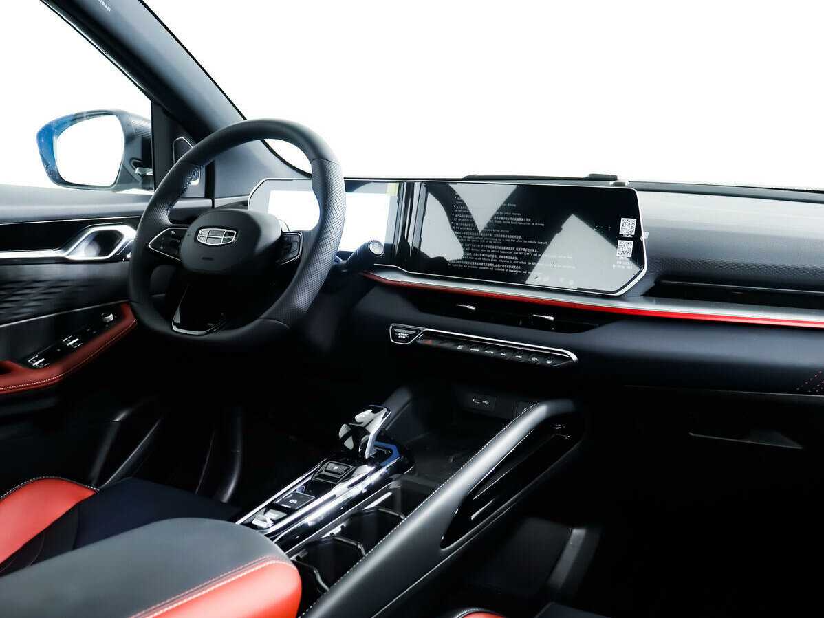 Джили Кулрэй б/у, 2023, Роботизированная. Фото: #8