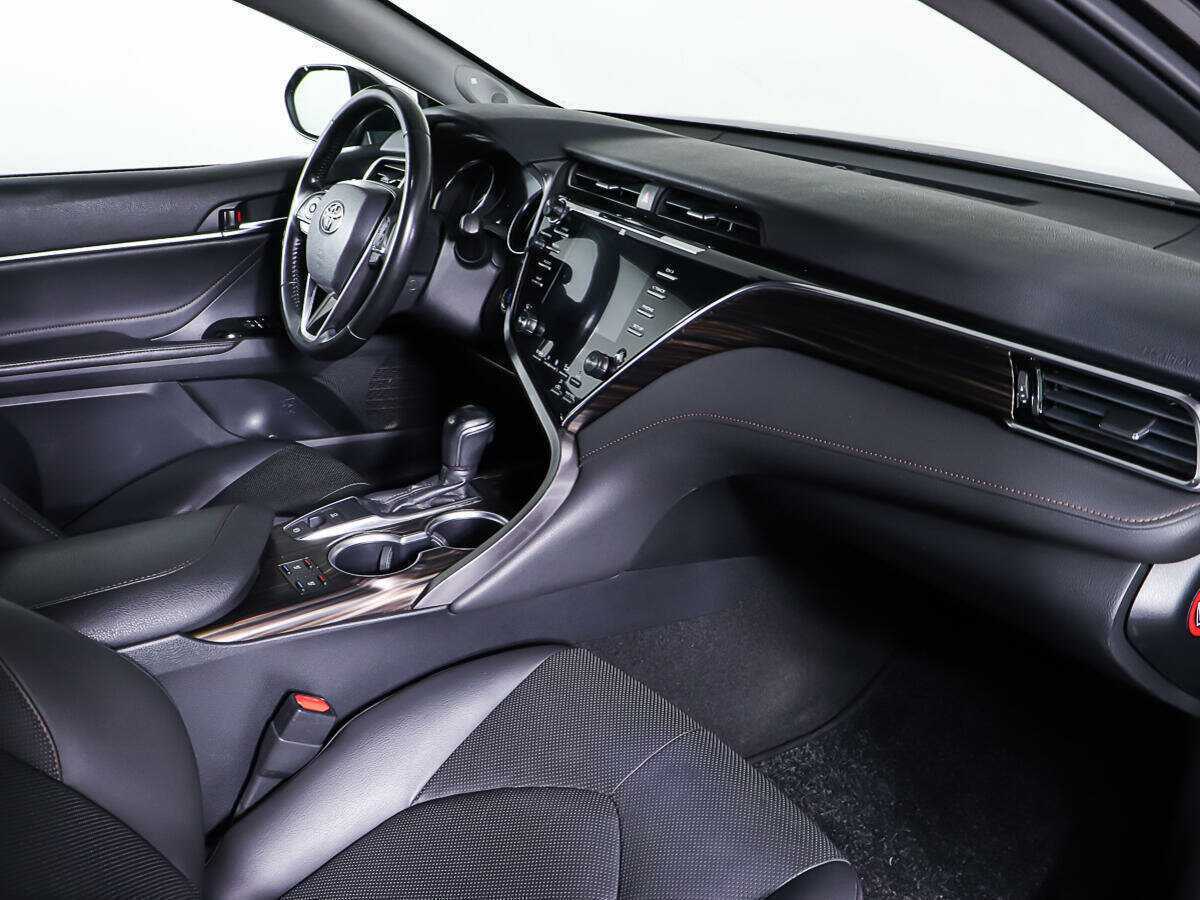 Тойота Камри б/у, 2018, Автоматическая. Фото: #8