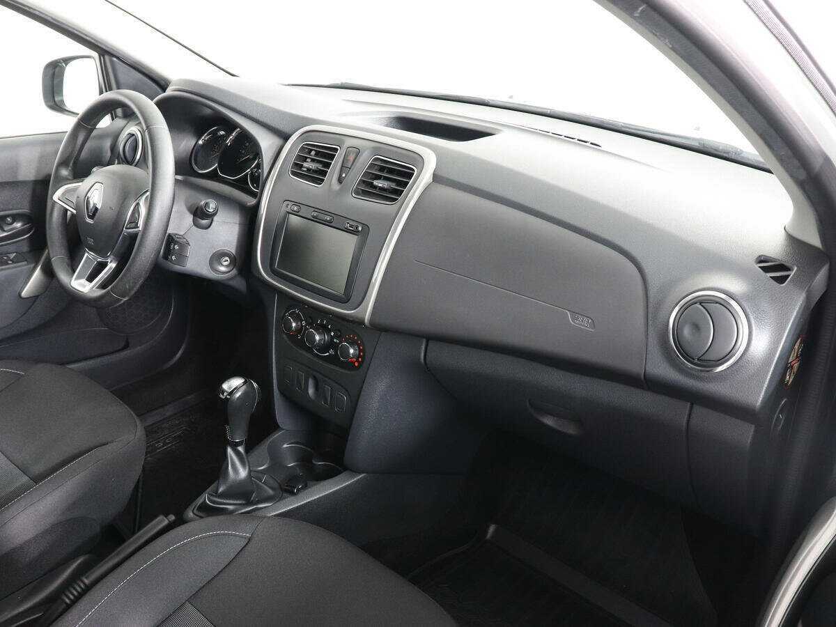 Рено Логан б/у, 2020, Автоматическая. Фото: #9