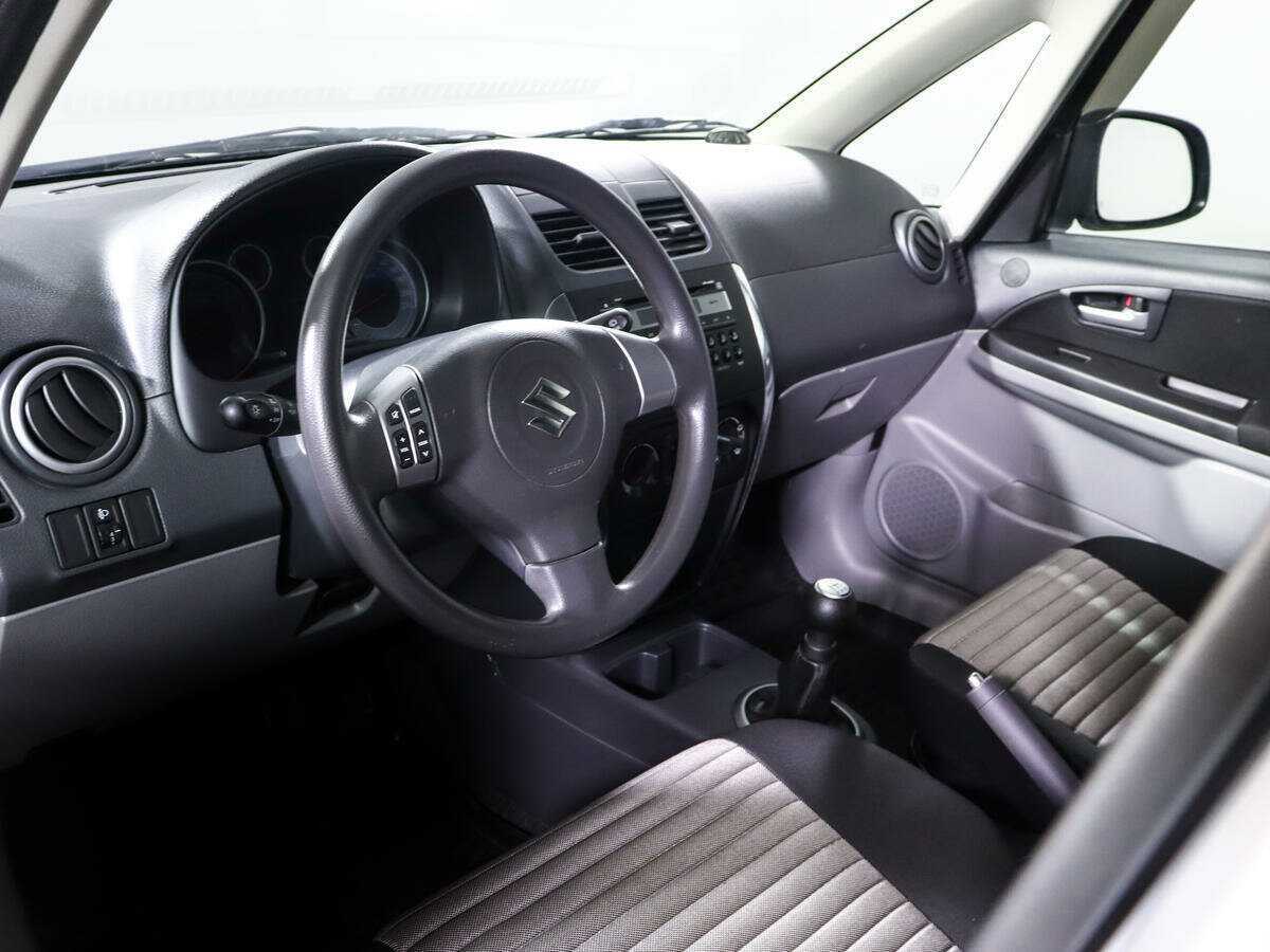 Сузуки С-Икс4 б/у, 2014, Механическая. Фото: #13