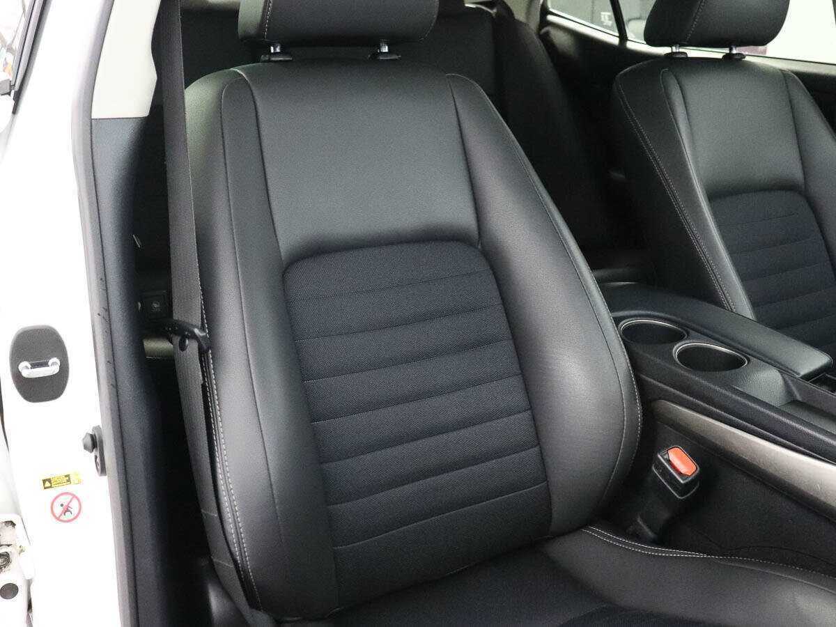 Лексус ИС б/у, 2015, Автоматическая. Фото: #9