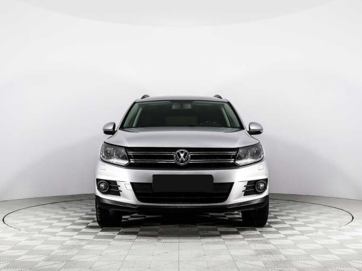 Volkswagen Tiguan б/у, 2014, Механическая. Фото: #1