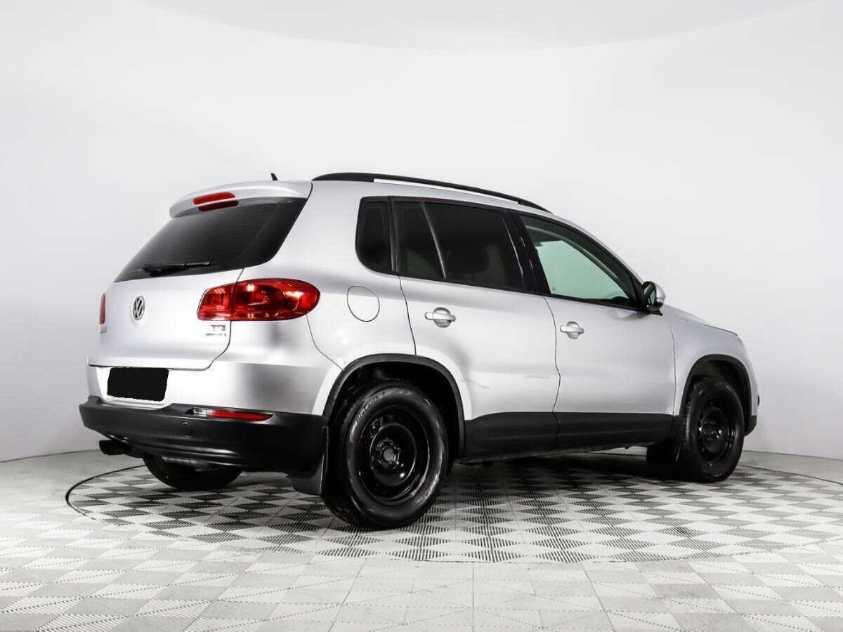 Volkswagen Tiguan б/у, 2014, Механическая. Фото: #4