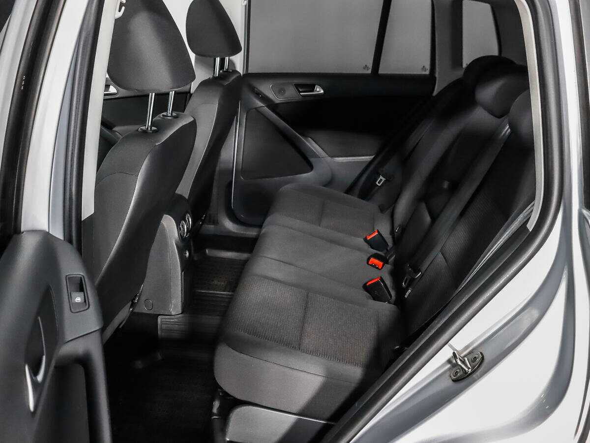 Volkswagen Tiguan б/у, 2014, Механическая. Фото: #9