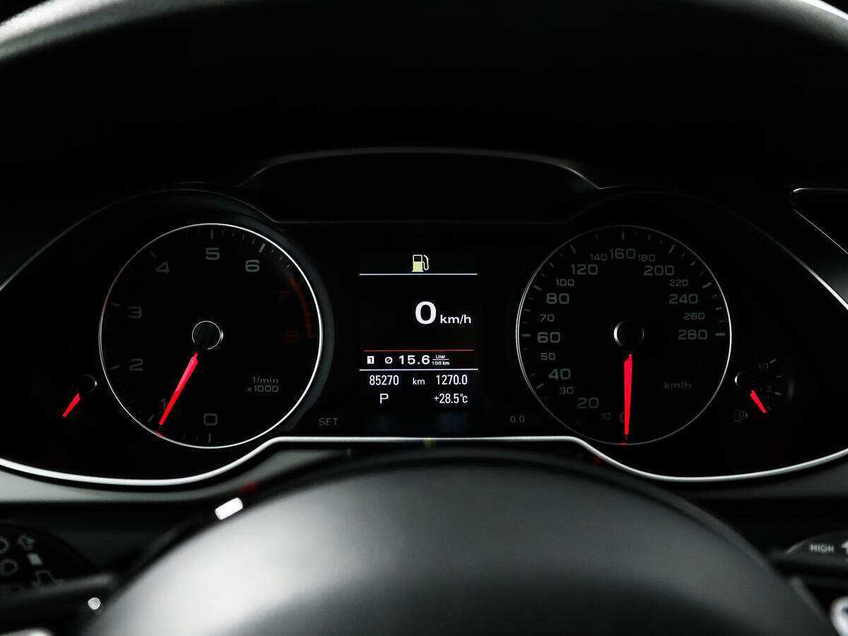 Ауди А4 б/у, 2013, Вариатор. Фото: #7