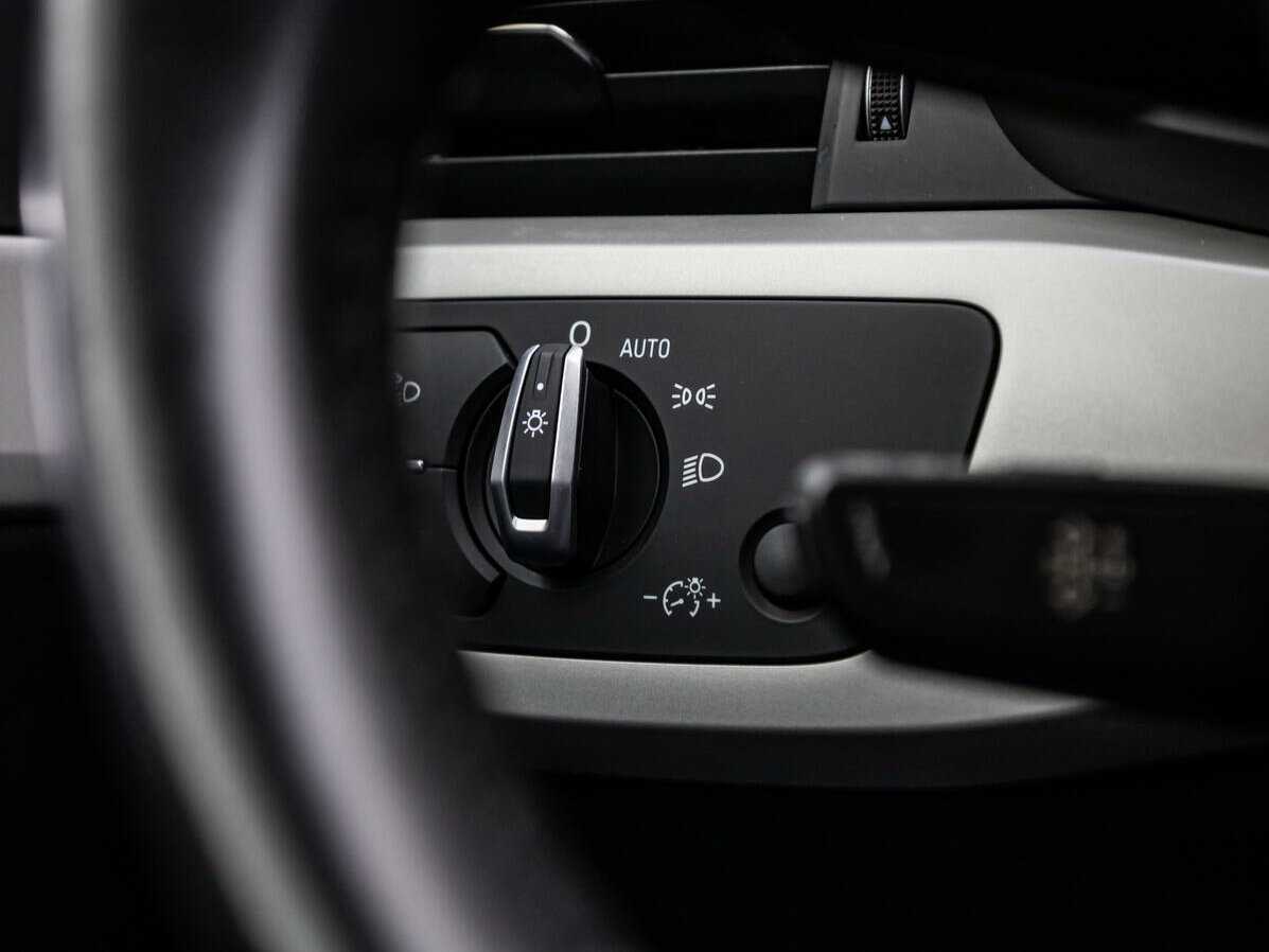 Audi A4 б/у, 2020, Роботизированная. Фото: #14