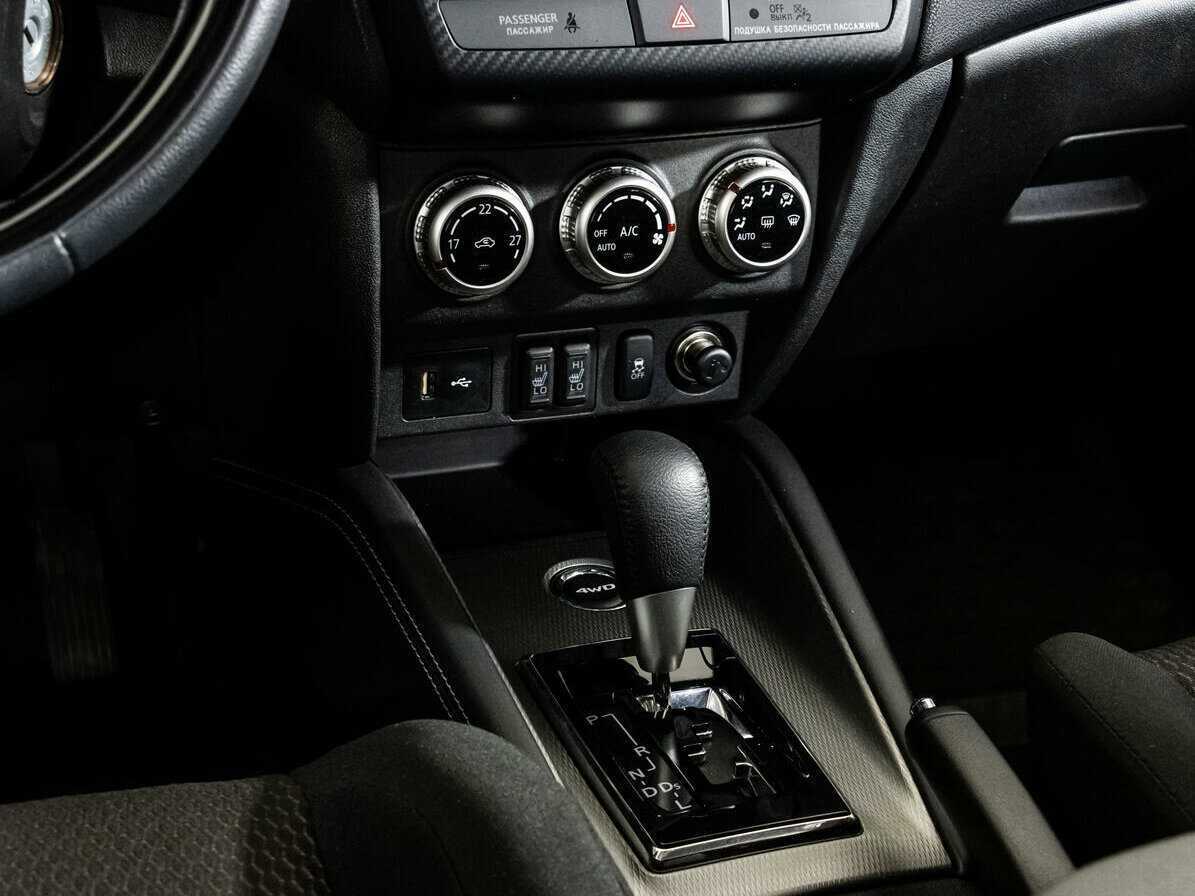 Митсубиши АС-Икс б/у, 2021, Вариатор. Фото: #9