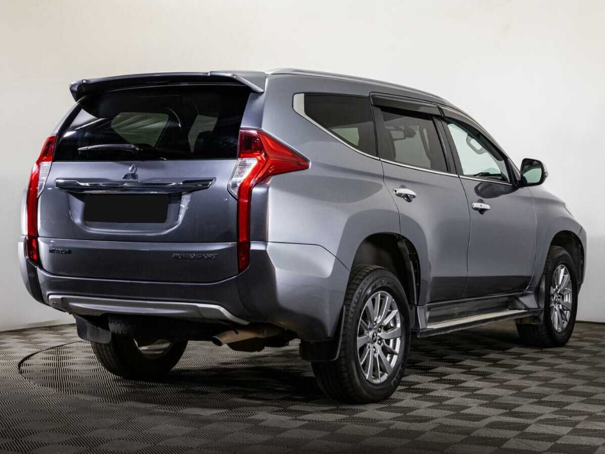 Митсубиши Паджеро Спорт б/у, 2018, Автоматическая. Фото: #4