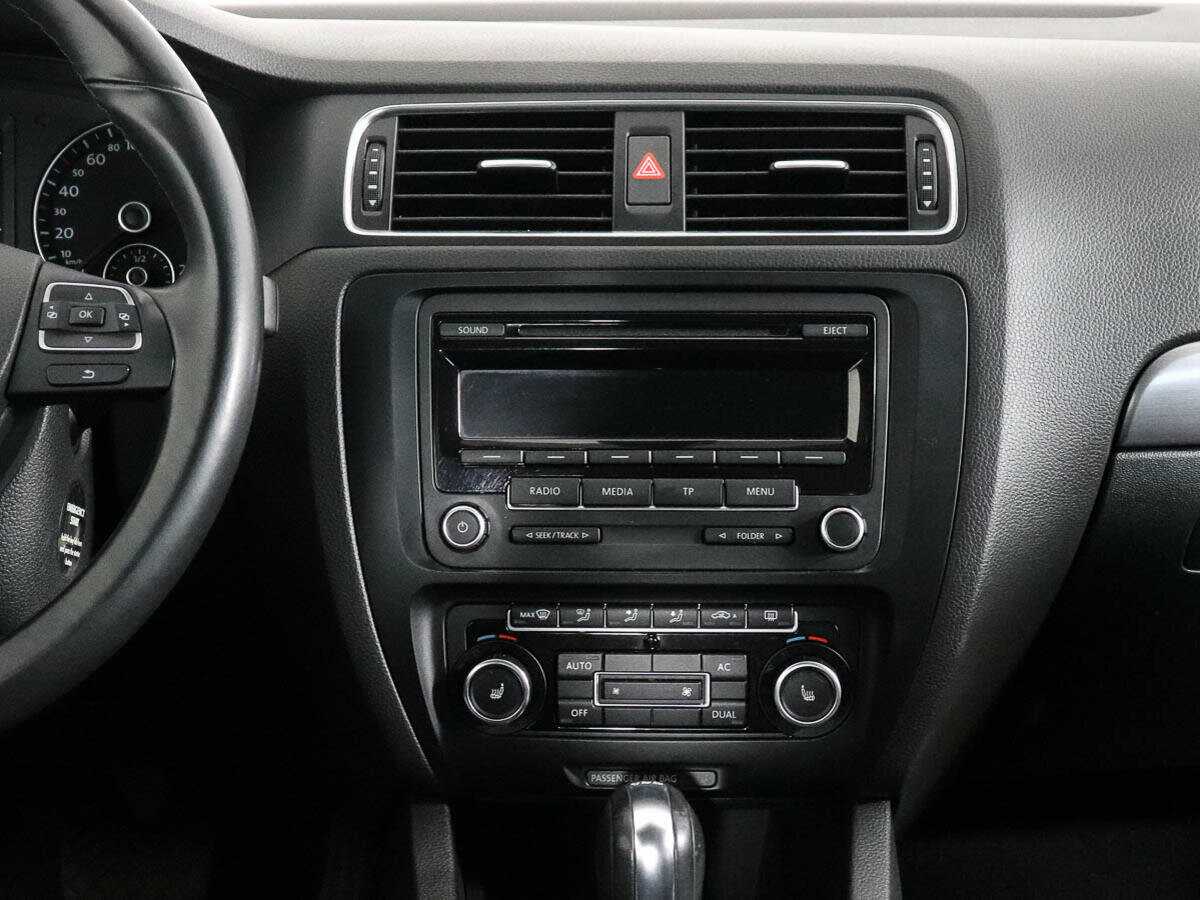 Volkswagen Jetta б/у, 2012, Роботизированная. Фото: #13