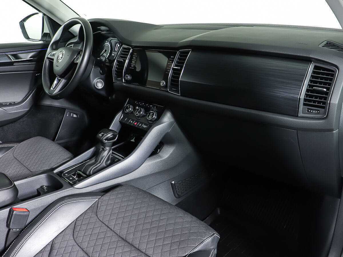 Шкода Кодиак б/у, 2019, Роботизированная. Фото: #7