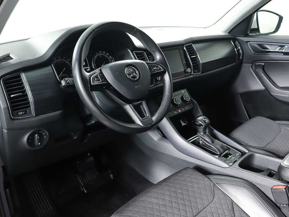 Шкода Кодиак б/у, 2019, Роботизированная. Фото: #11