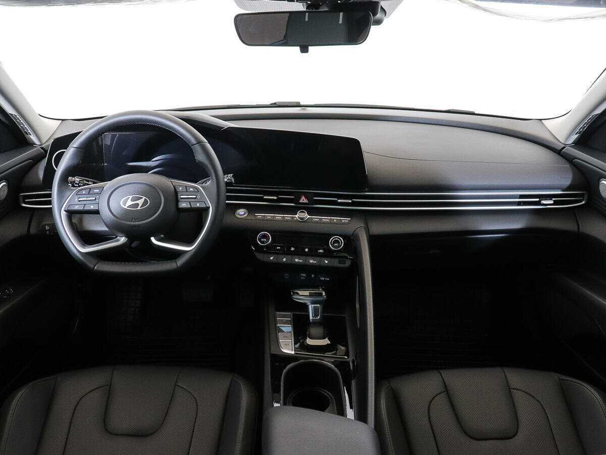 Hyundai Elantra б/у, 2024, Вариатор. Фото: #13