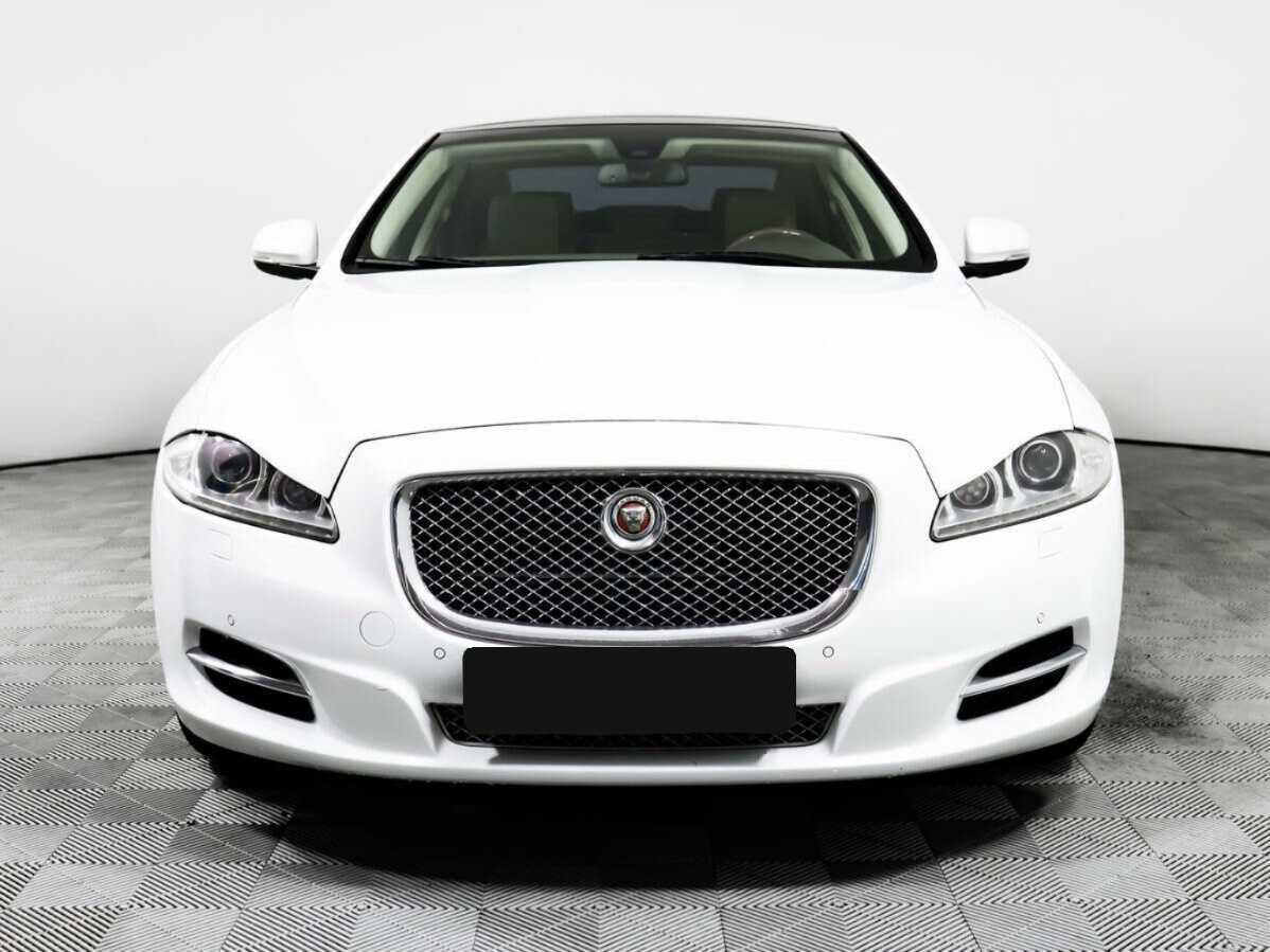 Jaguar XJ б/у, 2012, Автоматическая. Фото: #1