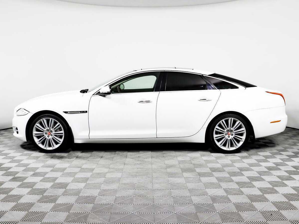 Jaguar XJ б/у, 2012, Автоматическая. Фото: #6