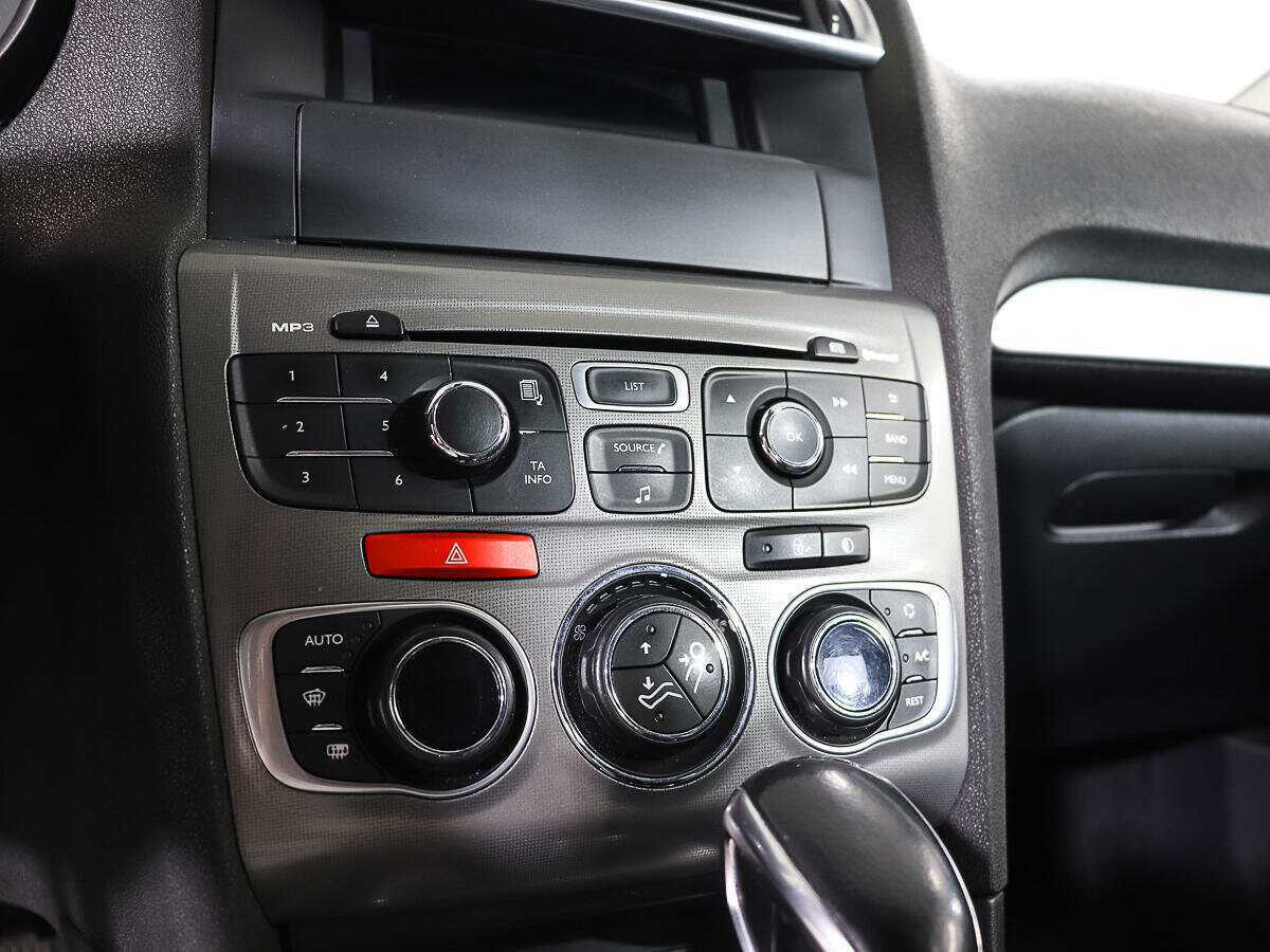 Ситроен Ц4 б/у, 2017, Автоматическая. Фото: #16